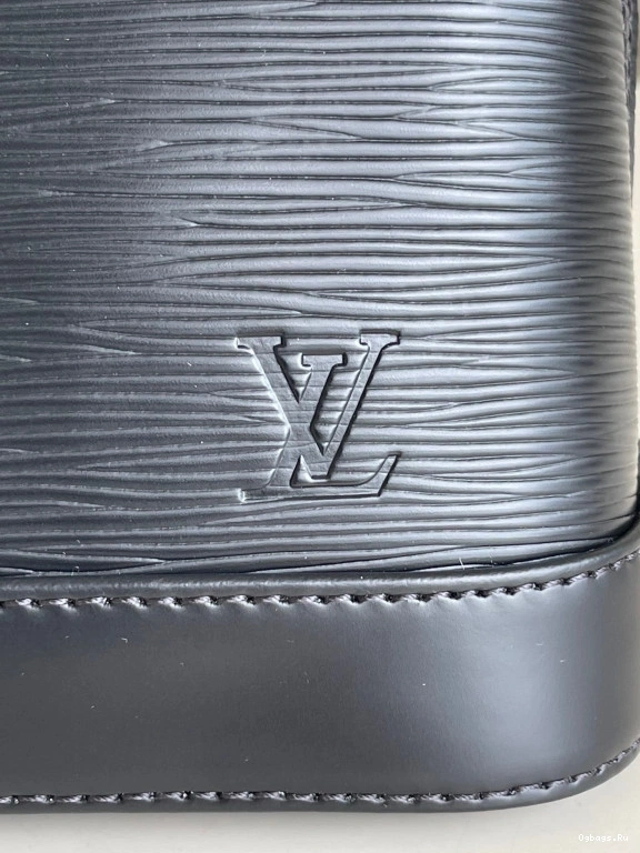 ALMA VUITTON LOUIS BB 0127